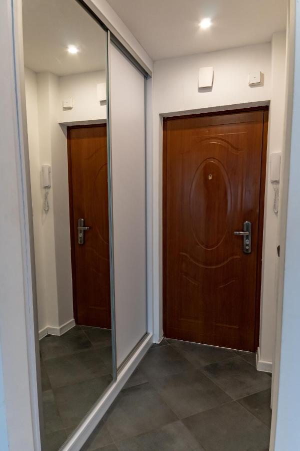 Chalubinskiego Przytulne Mieszkanie Przy Parku, Blisko Dworca Radom Exterior foto